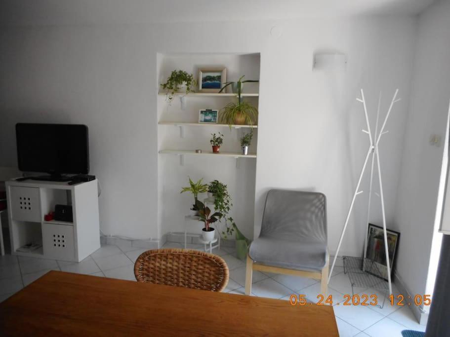 Apartment No.57 希贝尼克 外观 照片